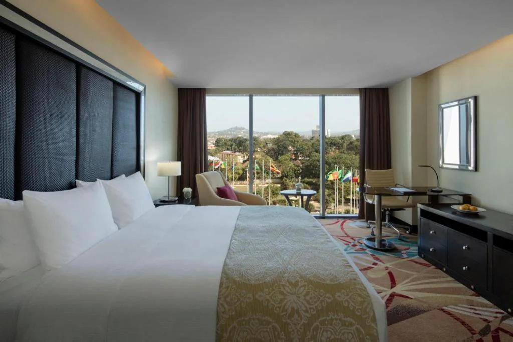 Pearl Of Africa Hotel 坎帕拉 外观 照片